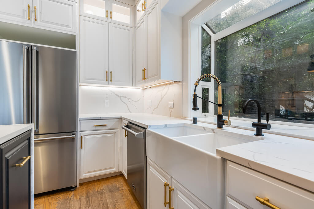 Level up construction & remodeling